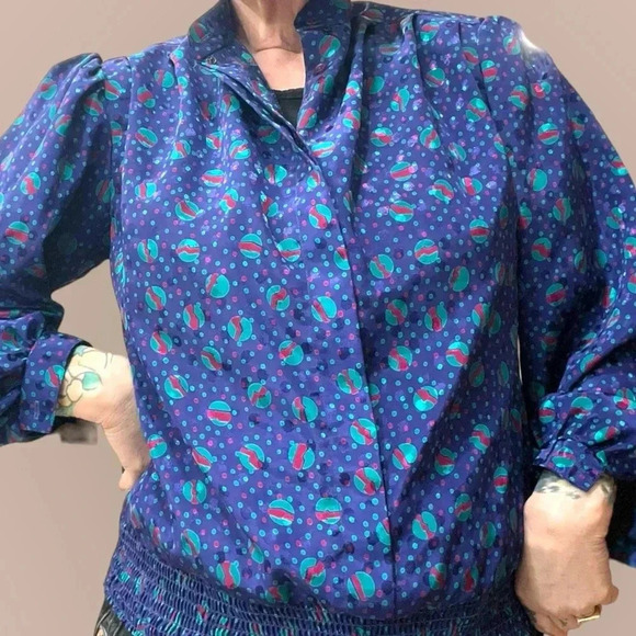 Vintage 70’s silky three flaggs California saturn novelty pattern blue top-L - Picture 2 of 11